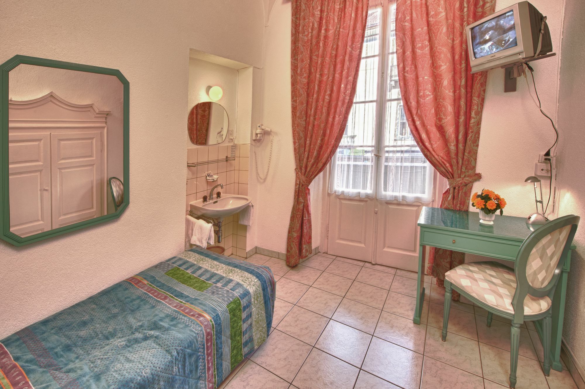 Easyrooms Dell'Angelo Locarno Exteriér fotografie